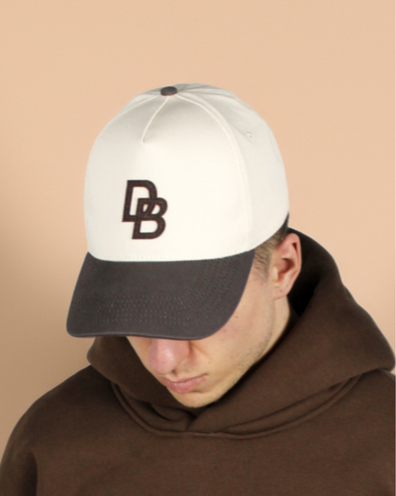 Snapback in Brown